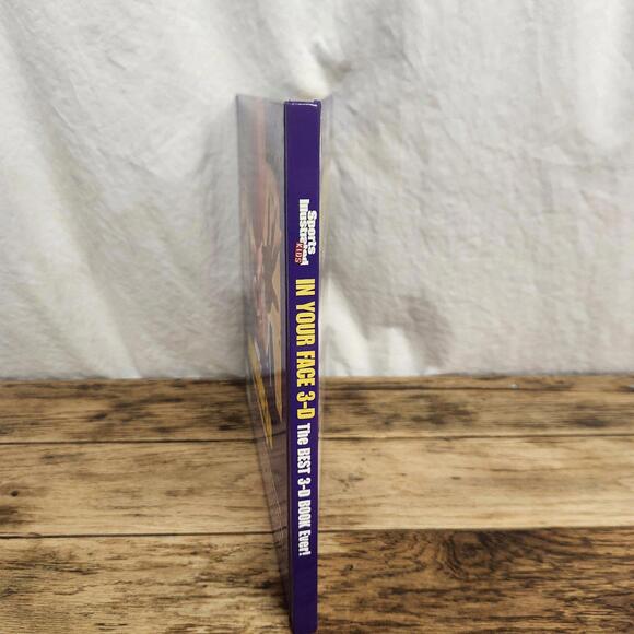 Sports Illustrated Kids In Your Face 3D Book - Picture 2 of 6